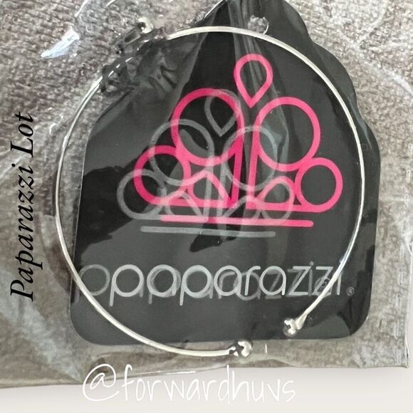 Paparazzi Lot NWT x 7 | 6 Pair Earrings | 1 Bracelet - Picture 5 of 7